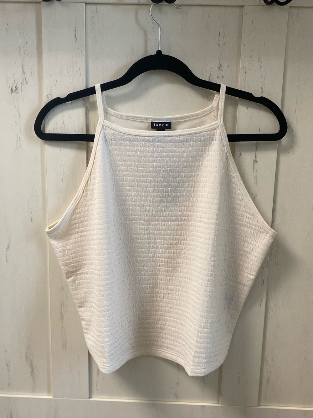 NWT torrid size 1 crinkle knit goddess neck crop tank -whisper white